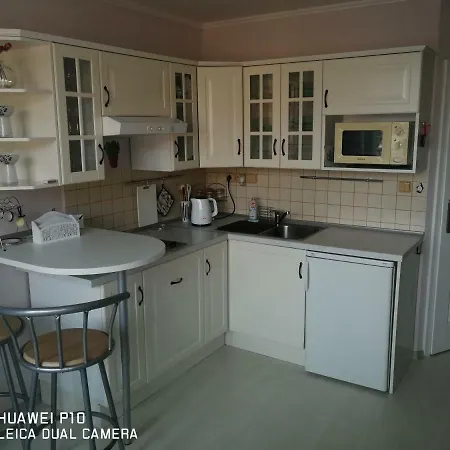Apartament Lazensky Apartman