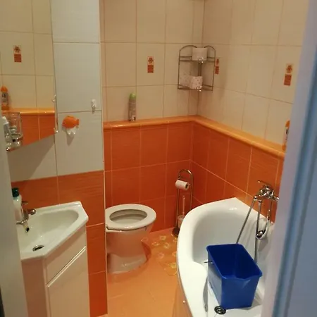 Apartament Lazensky Apartman *